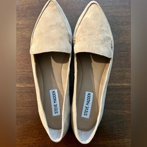 NEW Steve Madden Feather Loafer Flat